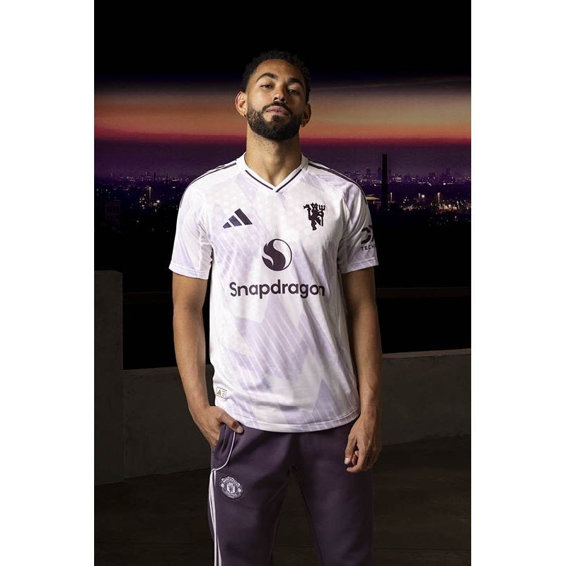 Manchester United Away Shirt 2025/26 Authentic - Men's-SoccerKits Hub | Buy Soccer Jerseys Online